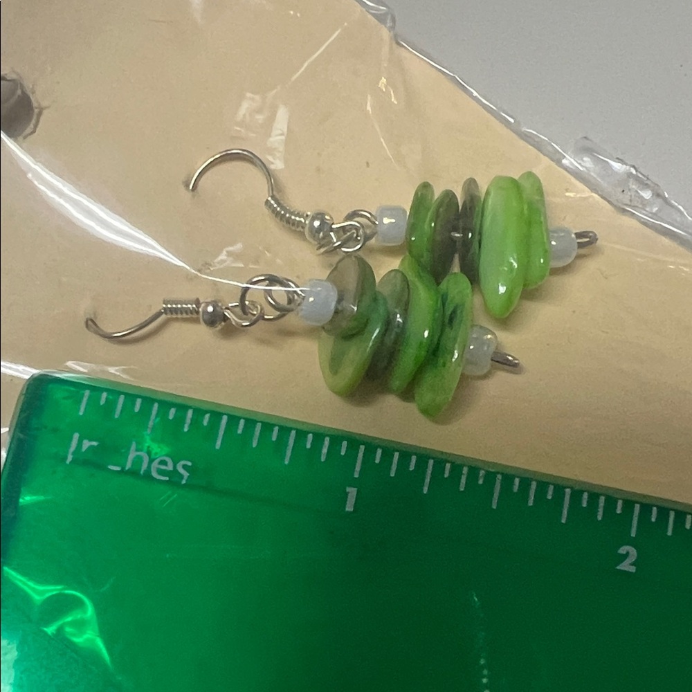 Green Sea Glass Layered Earrings new - Picture 3 of 3